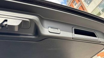 Land Rover Range Rover Evoque Dynamic SE