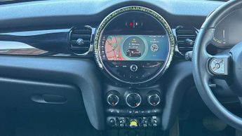 MINI Hatchback Cooper S Level 2