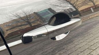 Land Rover Discovery Sport R-Dynamic SE