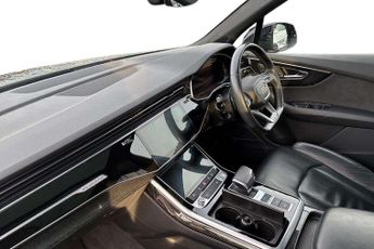 Audi Q7 Black Edition