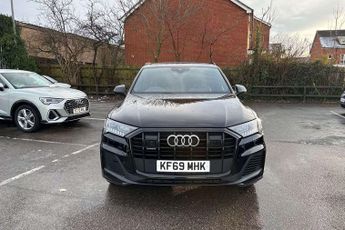 Audi Q7 Black Edition