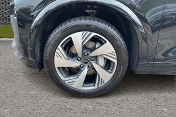 Audi Q6 S Line
