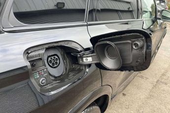Audi Q6 S Line