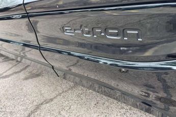 Audi Q6 S Line