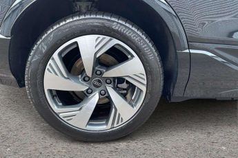 Audi Q6 S Line