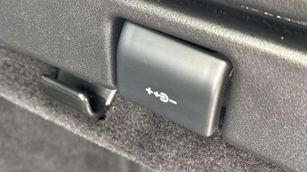 Land Rover Range Rover Sport SVR