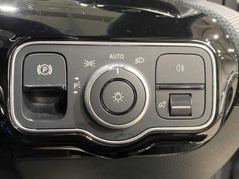 Mercedes-Benz Cla AMG Line