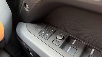 Land Rover Defender X
