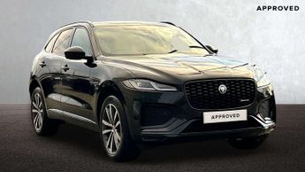Jaguar F-Pace R-Dynamic SE Black