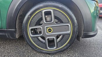 MINI Hatchback Cooper S Level 2