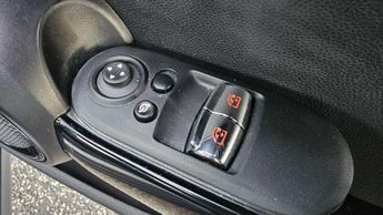 MINI Hatchback Cooper S Level 2