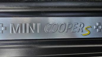 MINI Hatchback Cooper S Level 2