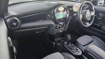 MINI Hatchback Cooper S Level 2