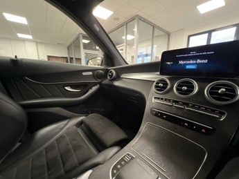 Mercedes-Benz GLC AMG Line