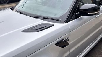 Land Rover Range Rover Sport SVR