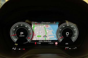 Audi Q2 Black Edition