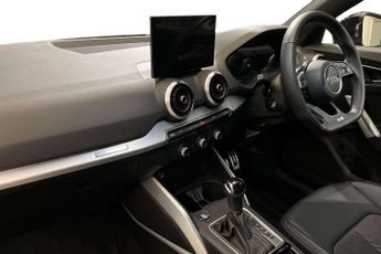 Audi Q2 Black Edition