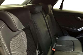 Audi Q2 Black Edition