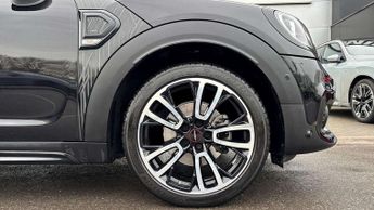 MINI Countryman Cooper Shadow Edition
