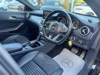 Mercedes-Benz Cla AMG Line