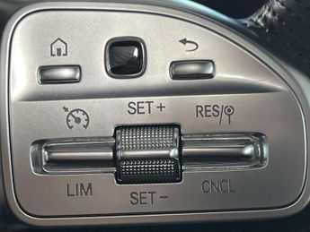 Mercedes-Benz Cla AMG Line