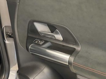 Mercedes-Benz GLA AMG Line