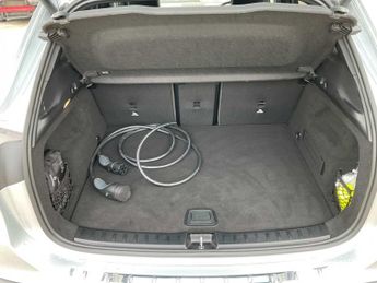 Mercedes-Benz EQA Urban Edition