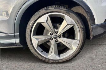 Audi Q4 Black Edition