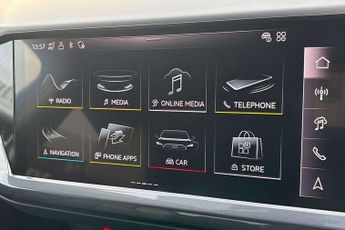 Audi Q4 Black Edition