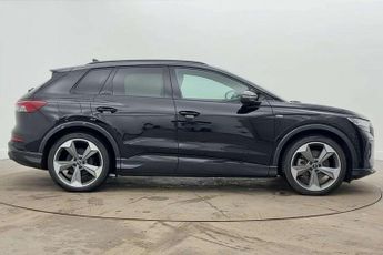 Audi Q4 Black Edition
