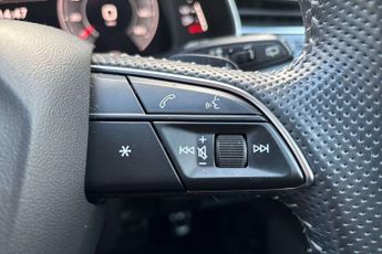 Audi Q7 Black Edition