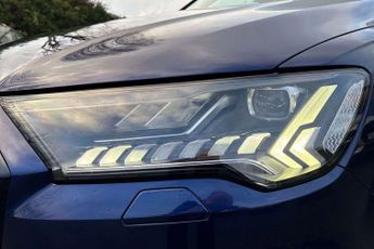 Audi Q7 Black Edition