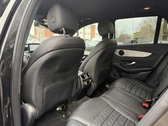 Mercedes-Benz GLC AMG Line