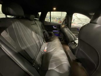 Mercedes-Benz EQE AMG Line