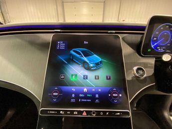 Mercedes-Benz EQE AMG Line