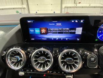 Mercedes-Benz EQA AMG Line