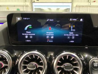 Mercedes-Benz EQA AMG Line