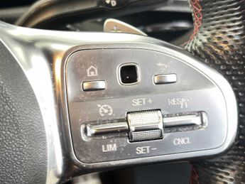 Mercedes-Benz Cla AMG Line