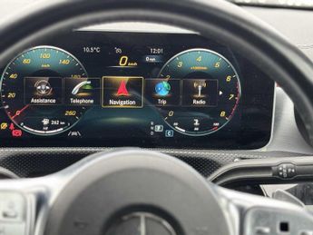 Mercedes-Benz Cla AMG Line