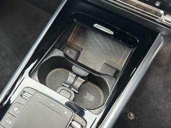 Mercedes-Benz EQA AMG Line