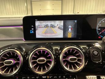 Mercedes-Benz Cla AMG Line