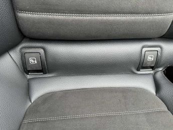 Mercedes-Benz C Class AMG Line