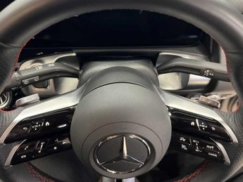 Mercedes-Benz EQB AMG Line Executive