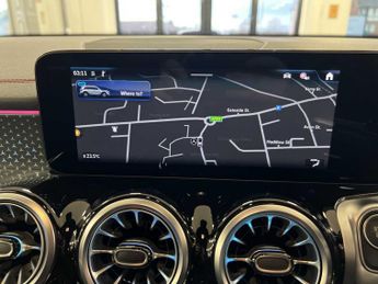 Mercedes-Benz EQB AMG Line Executive