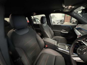 Mercedes-Benz EQB AMG Line Executive