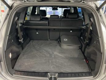 Mercedes-Benz EQB AMG Line Executive