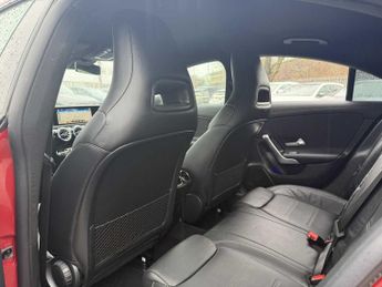 Mercedes-Benz Cla AMG Line