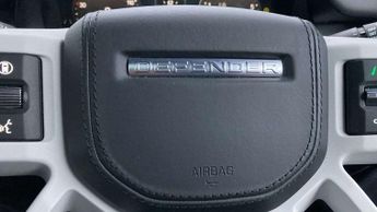 Land Rover Defender X-Dynamic HSE