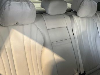 Mercedes-Benz EQE AMG Line Night Edition