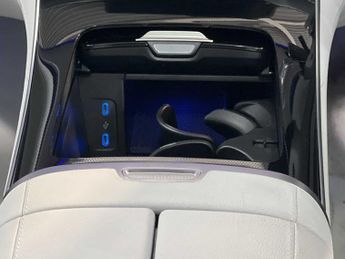 Mercedes-Benz EQE AMG Line Night Edition